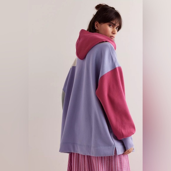 Free People Clover Sweatshirt Size Medium NWT - Picture 2 of 16